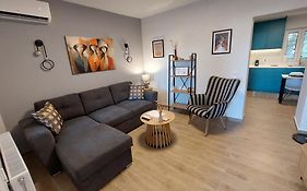 Calliope Apartment